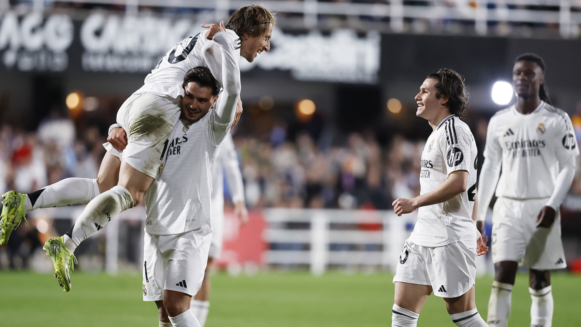 顺利完成了 顺利完成了